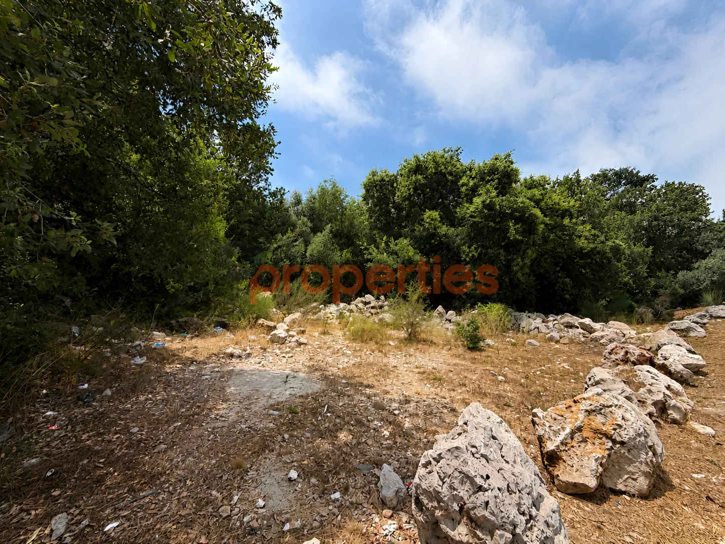 Residential Land for Sale in Ajaltoun