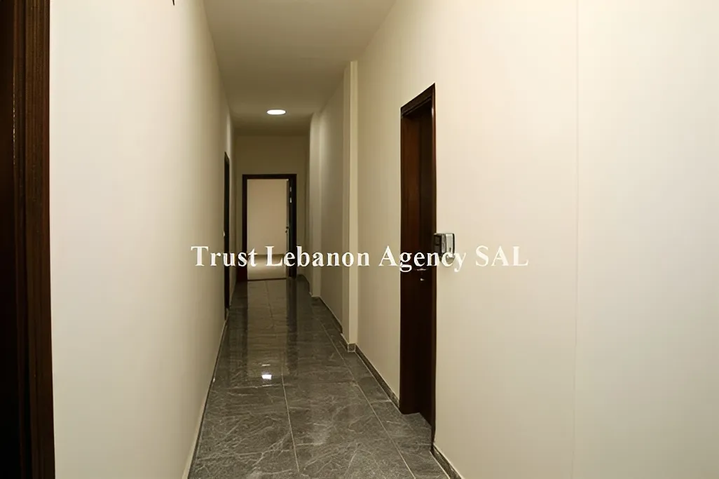 Office For Rent in Metn, Dekweneh