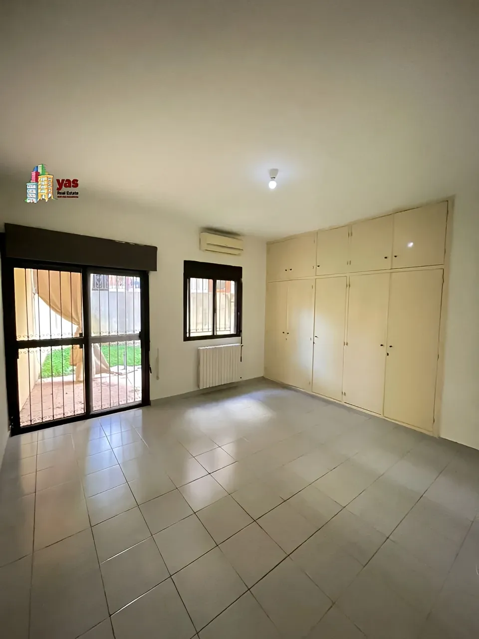 Apartment for Rent in Ballouneh - 3 bed, 4 bath