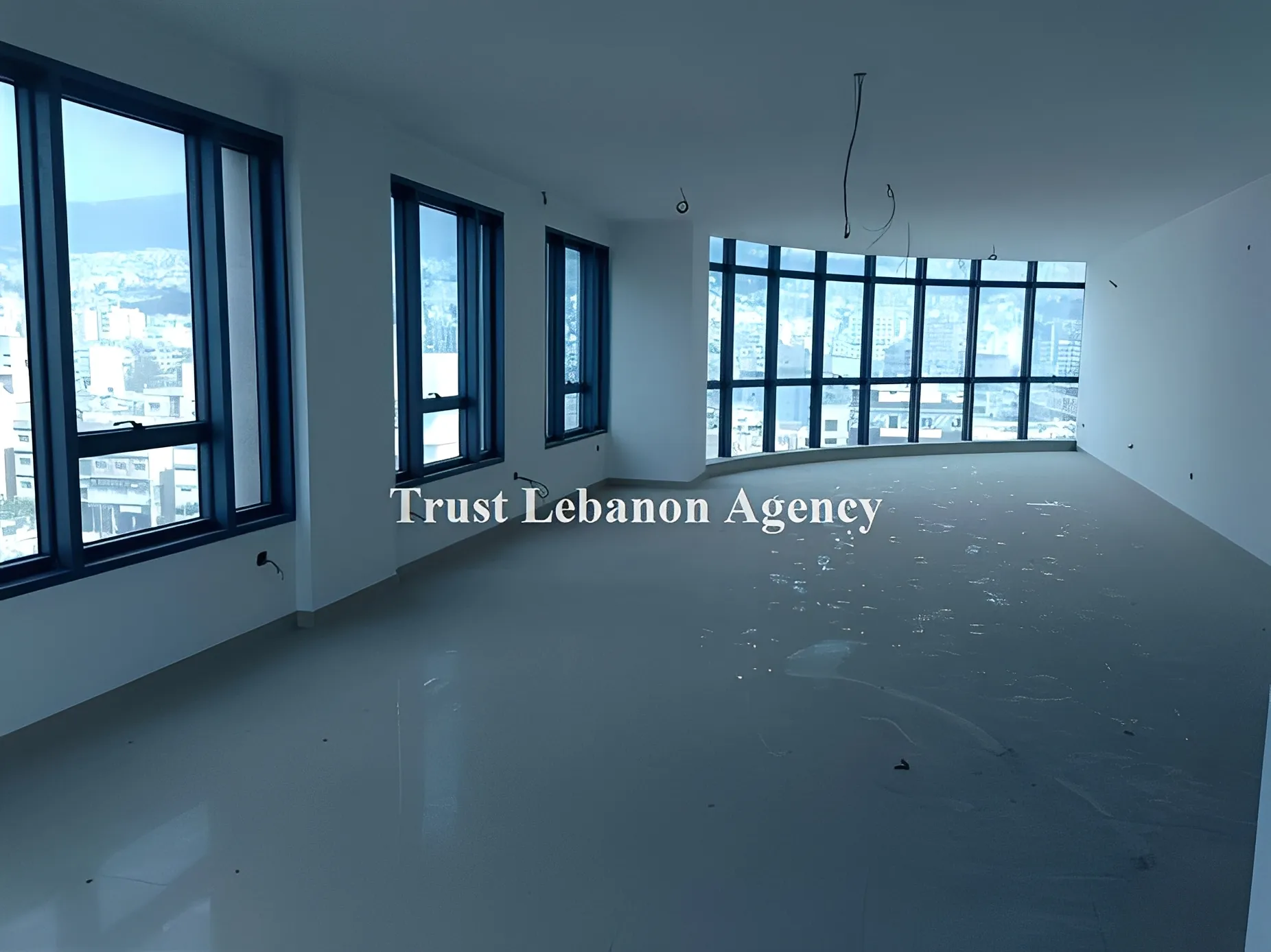 Office for rent in Metn, Sid El Bauchrieh