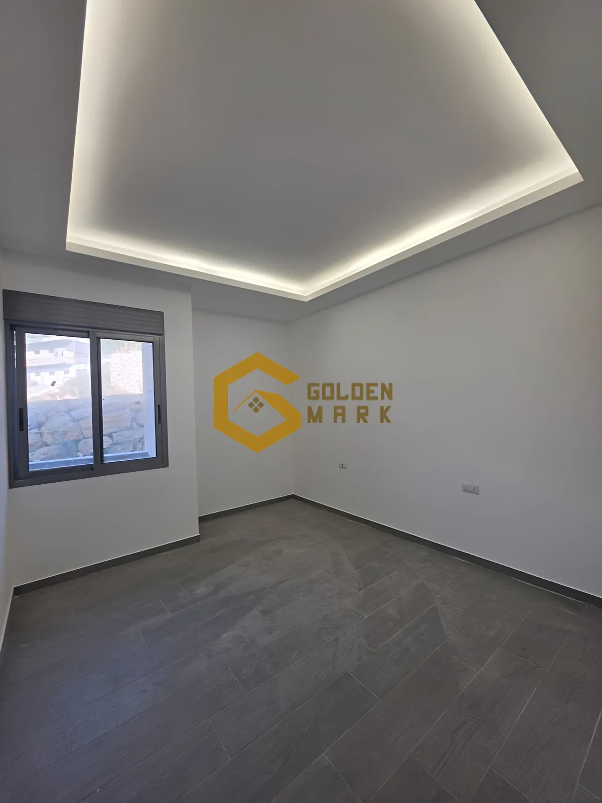 Apartment for Sale in Halat