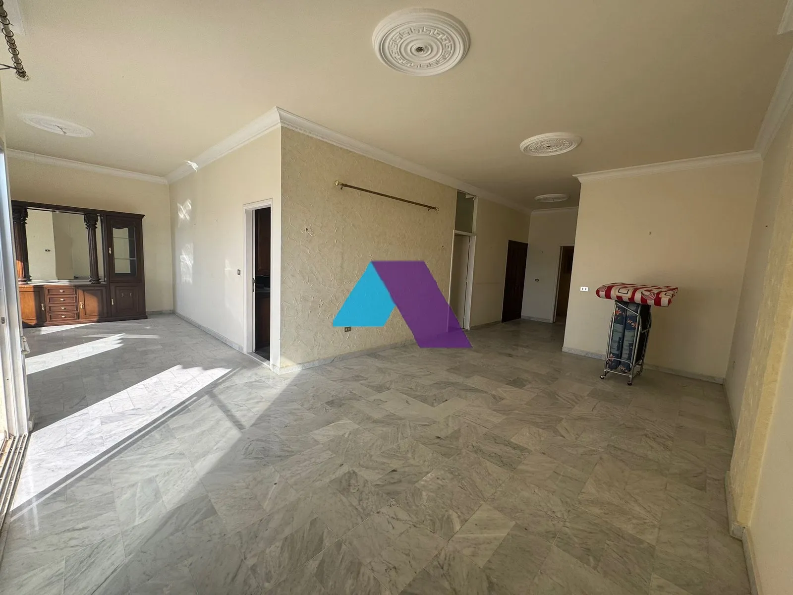 Apartment for Sale in Adma w Dafnah