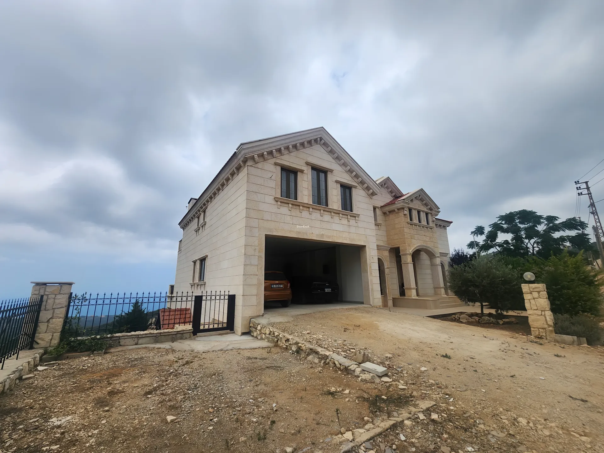 Villa for sale in Gharzouz, lebanon - 5 bed, 7.0 bath