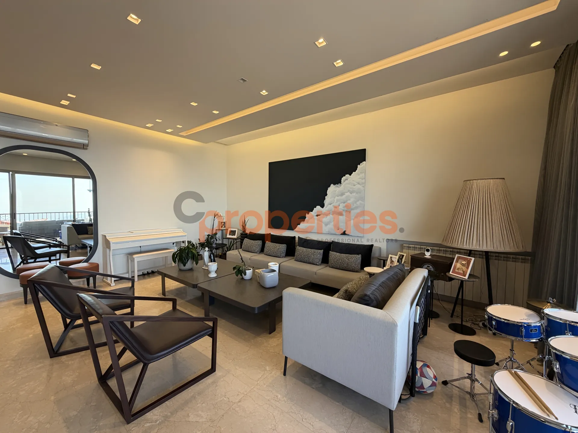 Apartment for Sale in Ballouneh