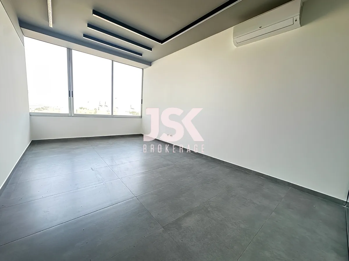 Office for Rent in Mdawar, Beirut, Lebanon