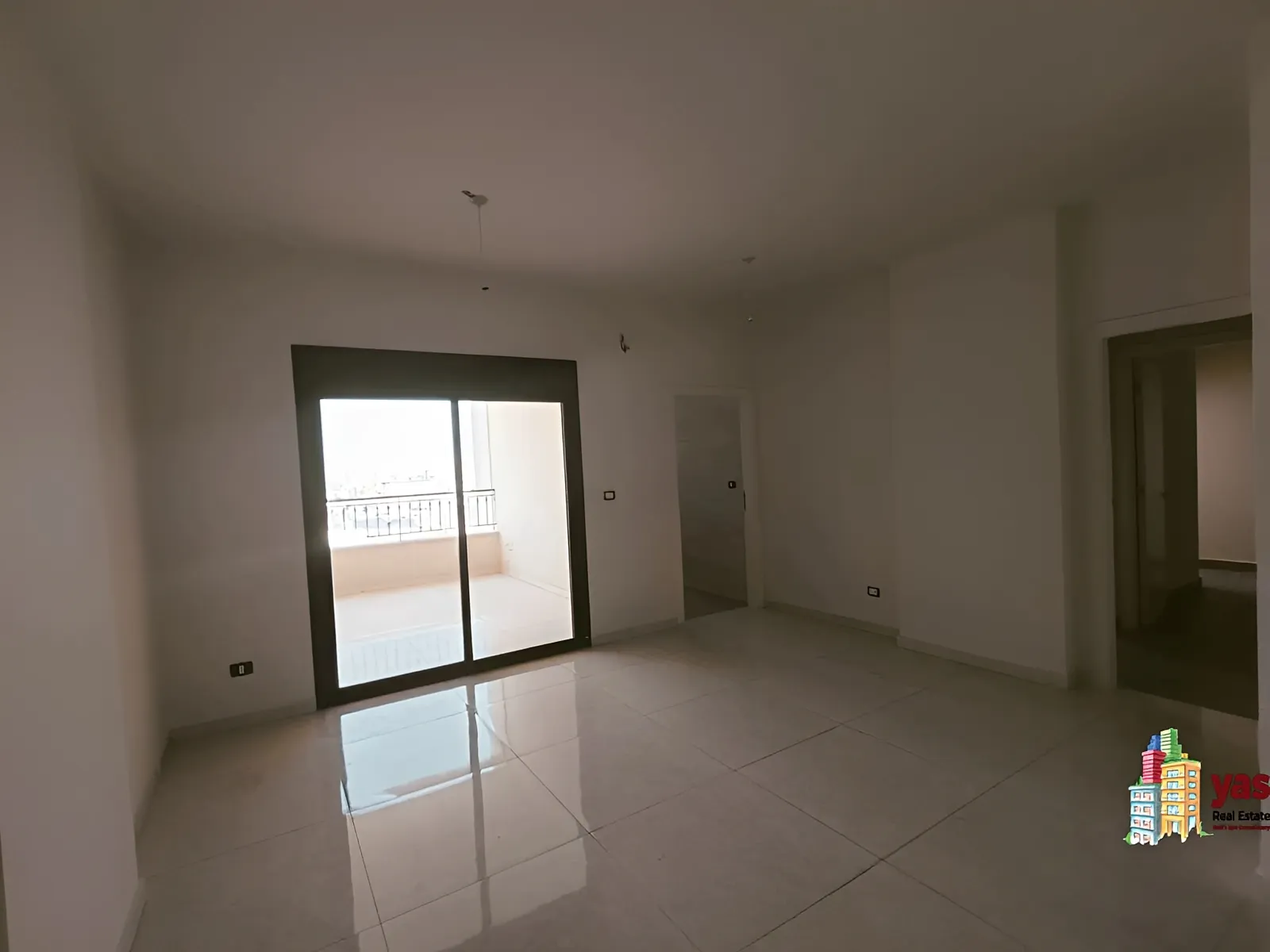 Office for sale in Dekwaneh