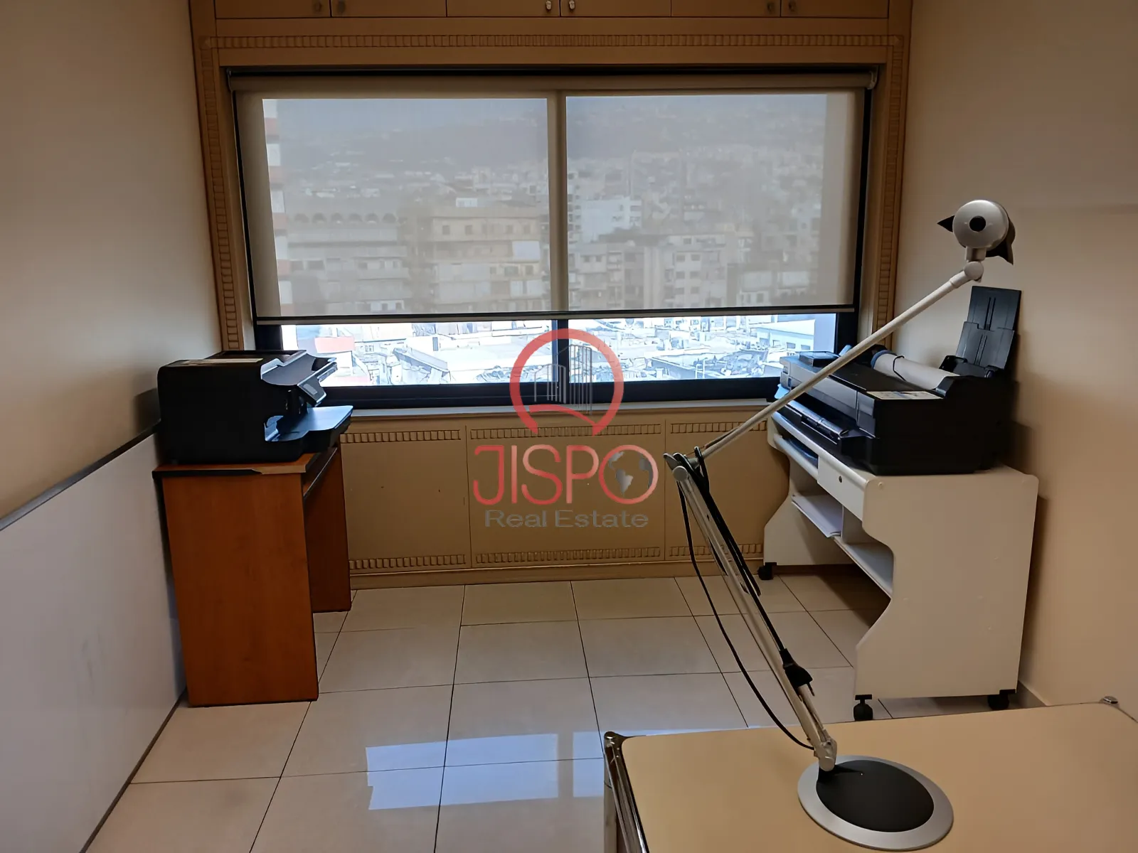 Office for sale in Daoura