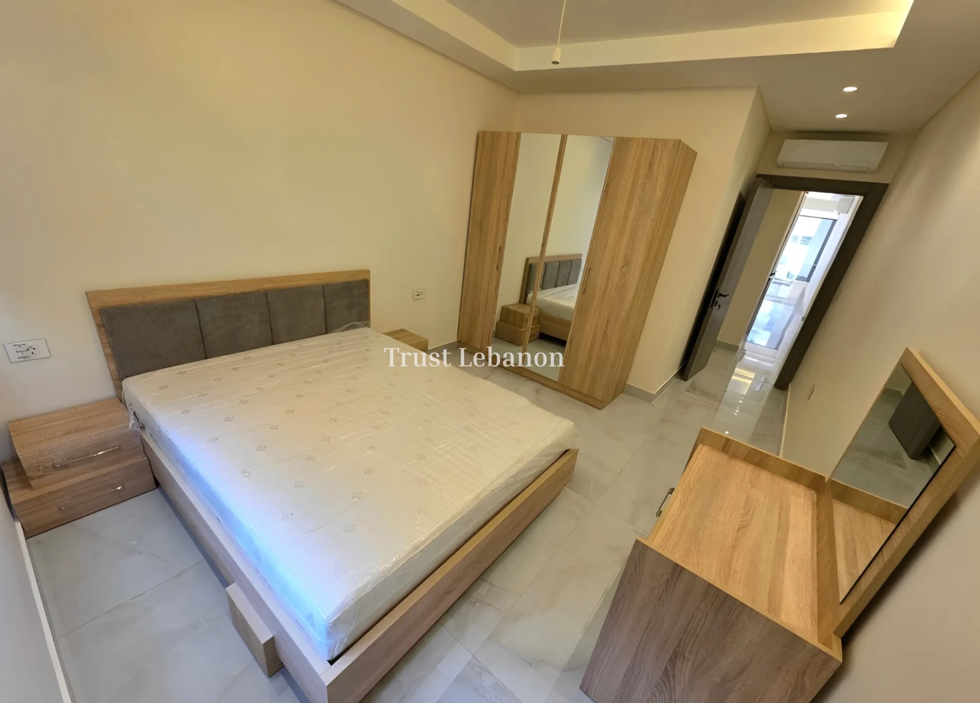 Apartment for rent in Achrafieh, Beirut, Lebanon - 1 bed, 1 bath