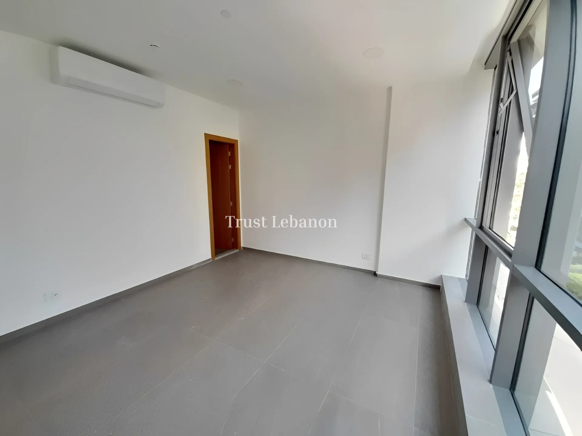 Office for sale in Horch Tabet, Lebanon