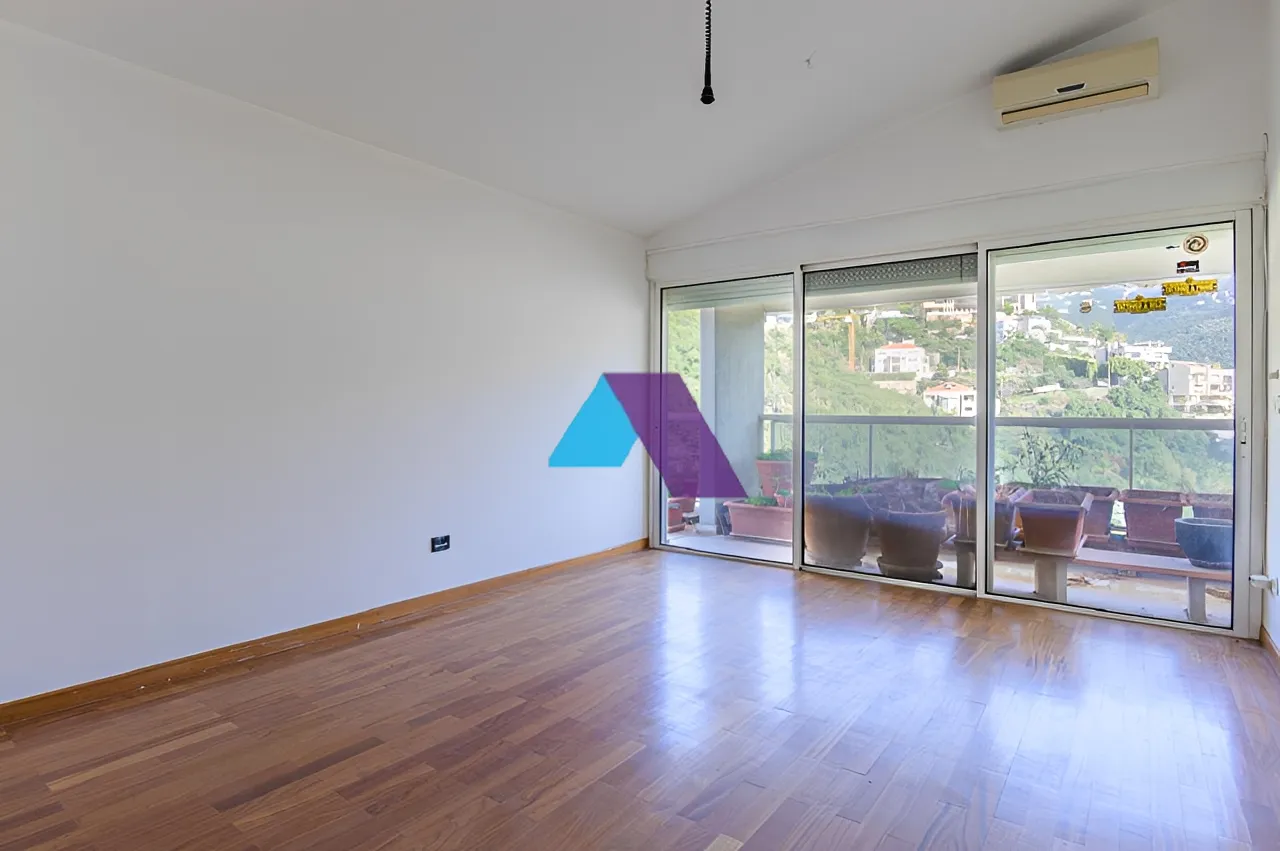 Apartment for Sale in Adma w Dafnah