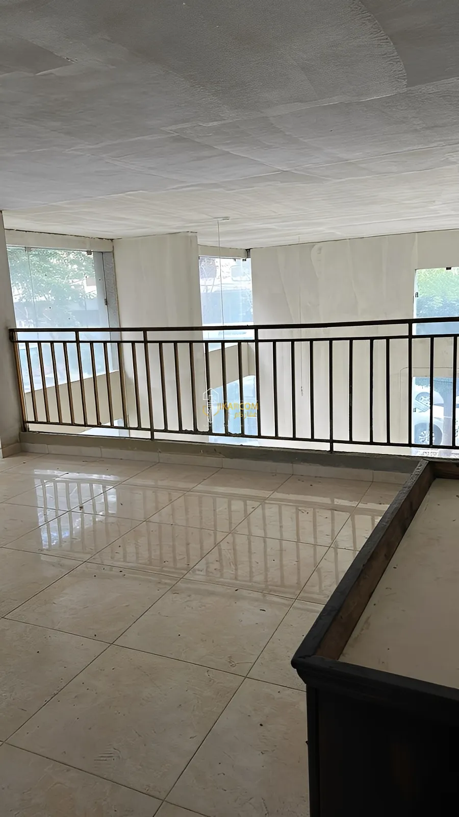 Shop For Rent in Badaro