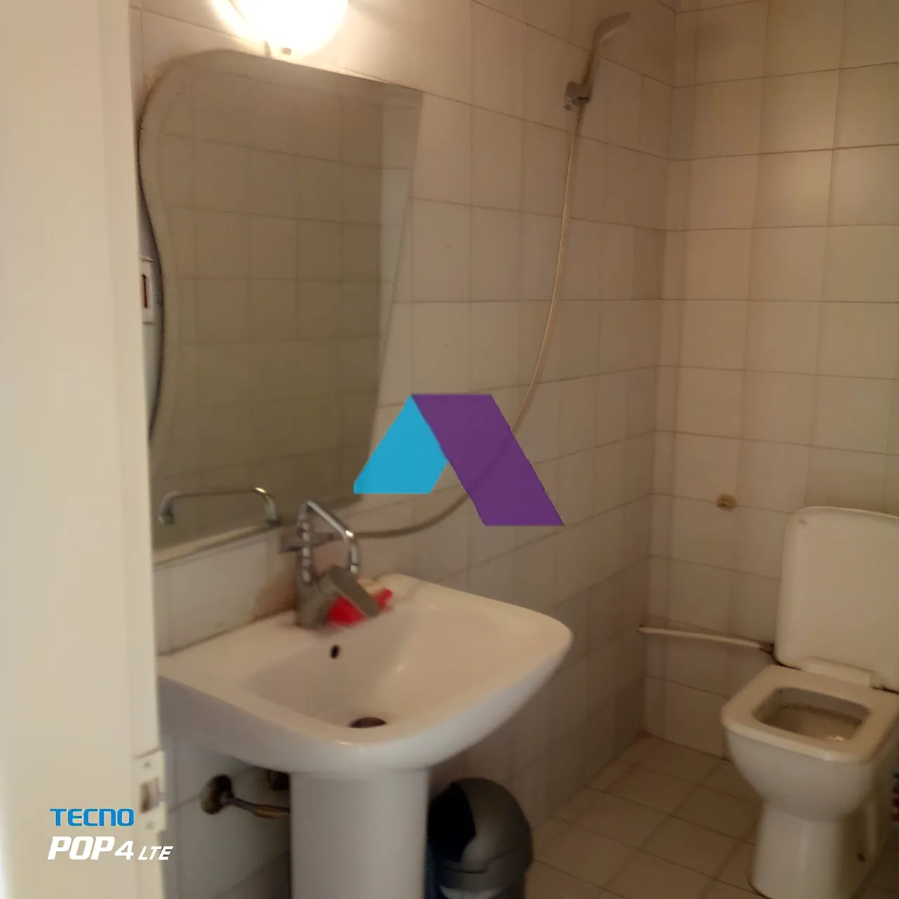Office for sale in Zalqa