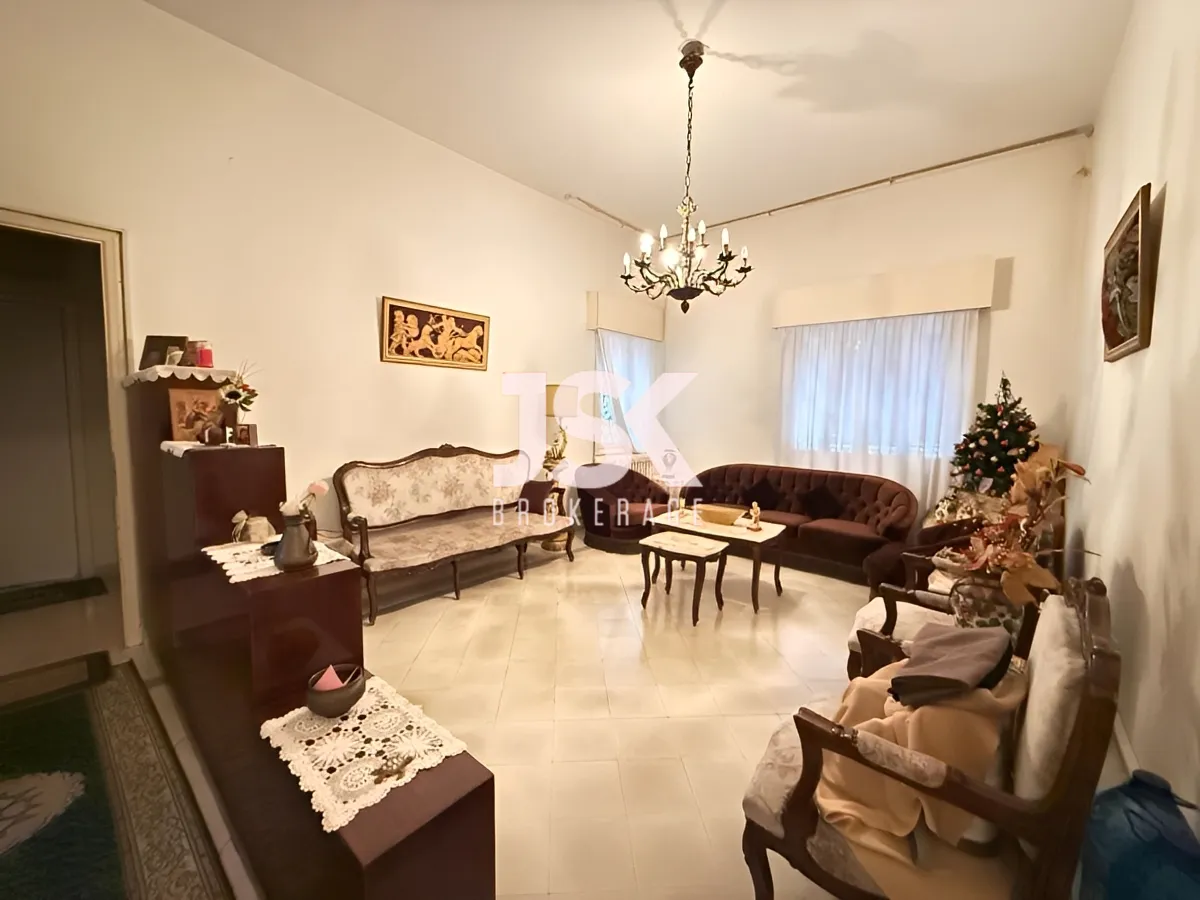 Apartment for Sale in Caree d'or, Achrafieh, Beirut, Lebanon - 2 bed, 2 bath