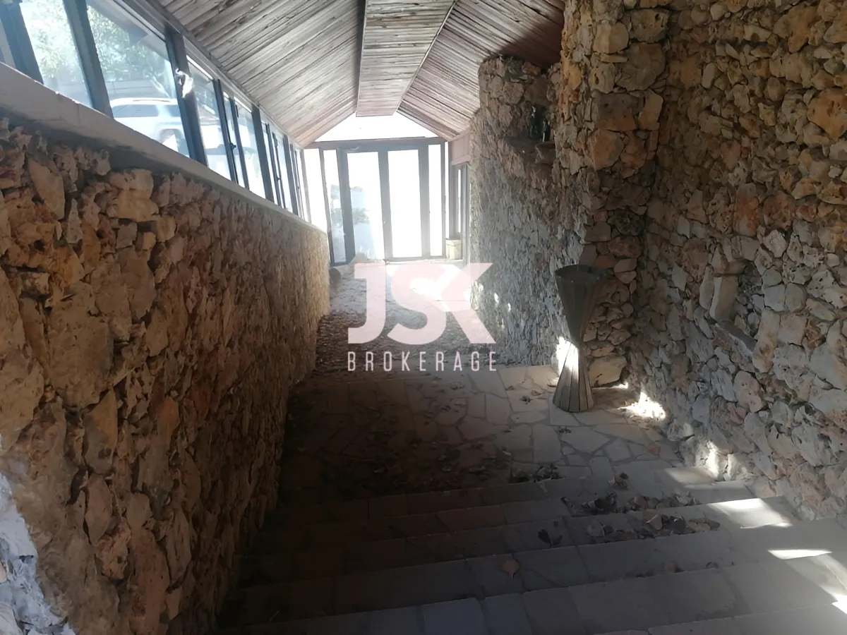 Restaurant for Sale in Annaya