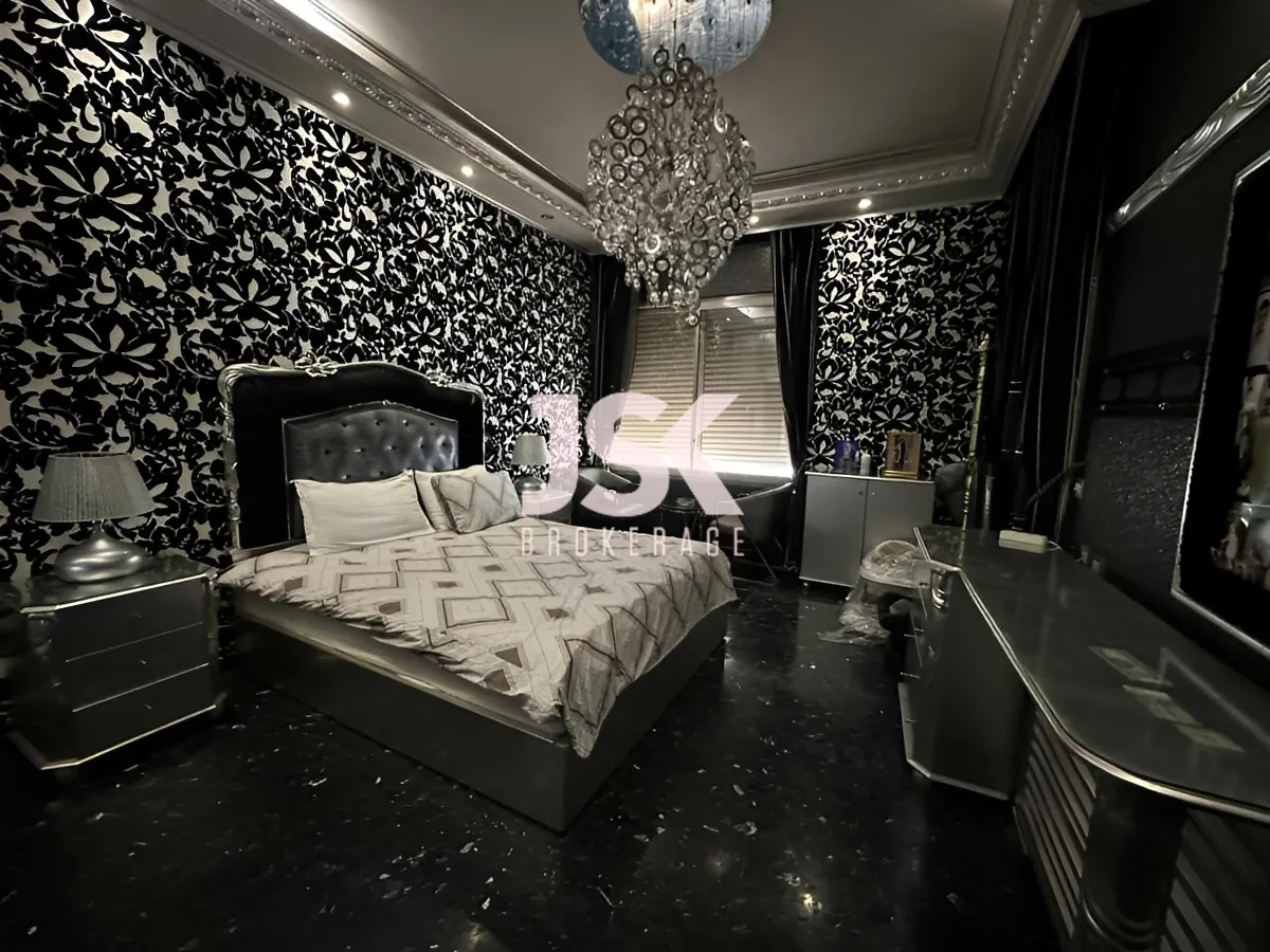 Apartment for Sale in Raoucheh, Beirut, Lebanon