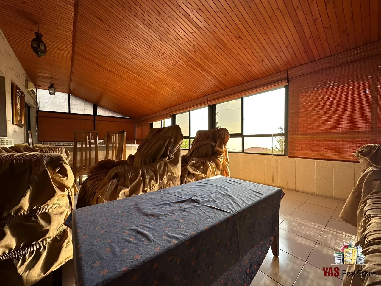 Apartment for Sale in Ballouneh