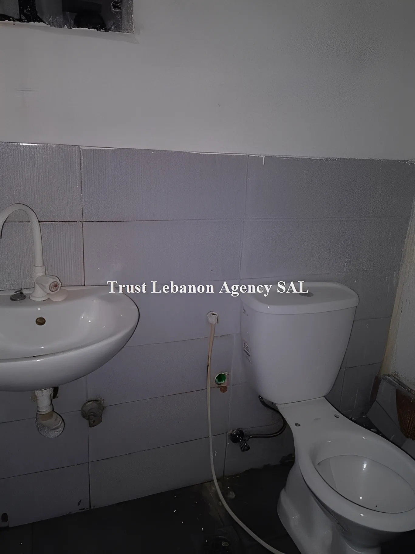 Shop for rent in Achrafieh