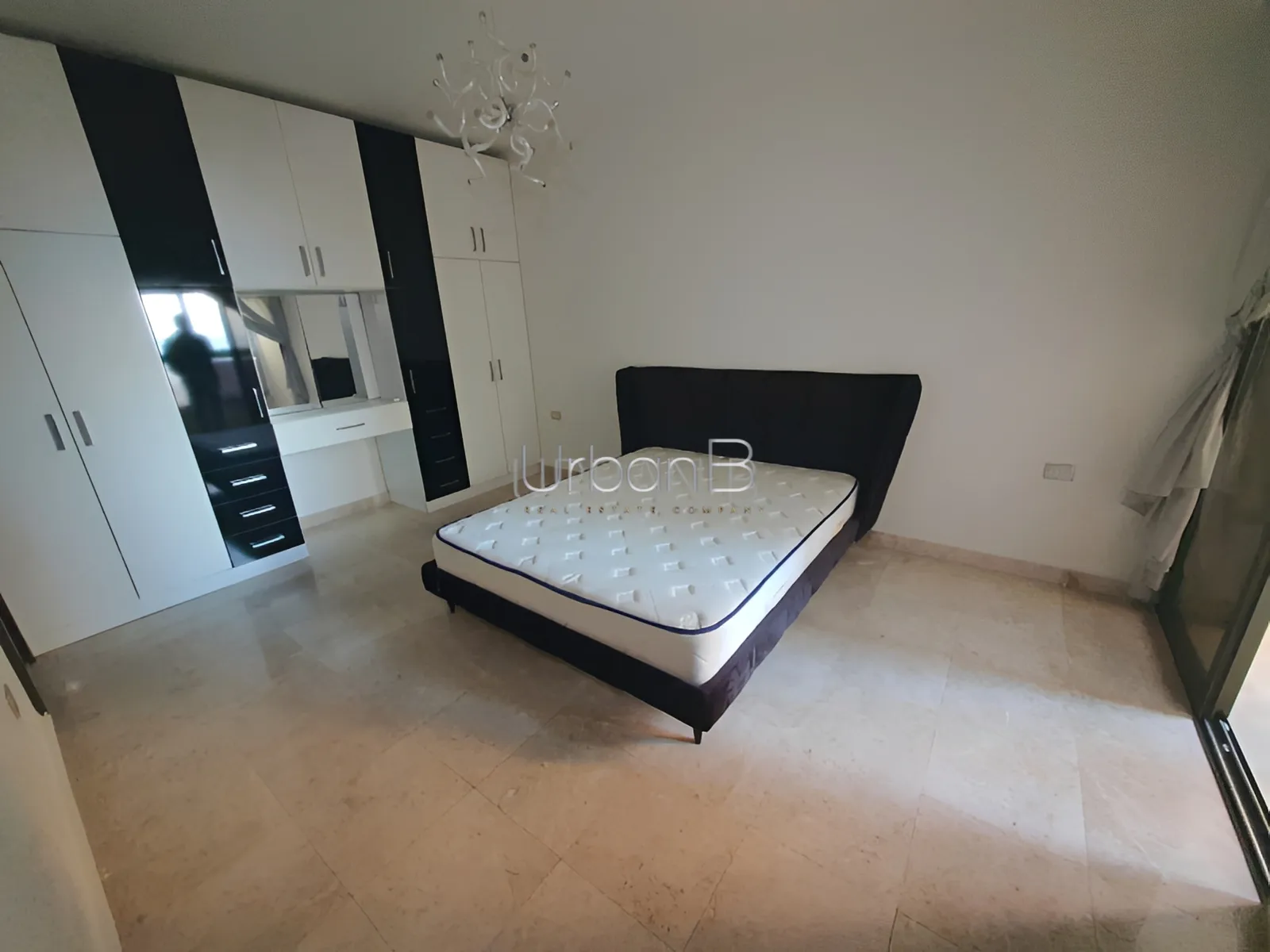 Residential in Ain al mraiseh, beirut, lebanon