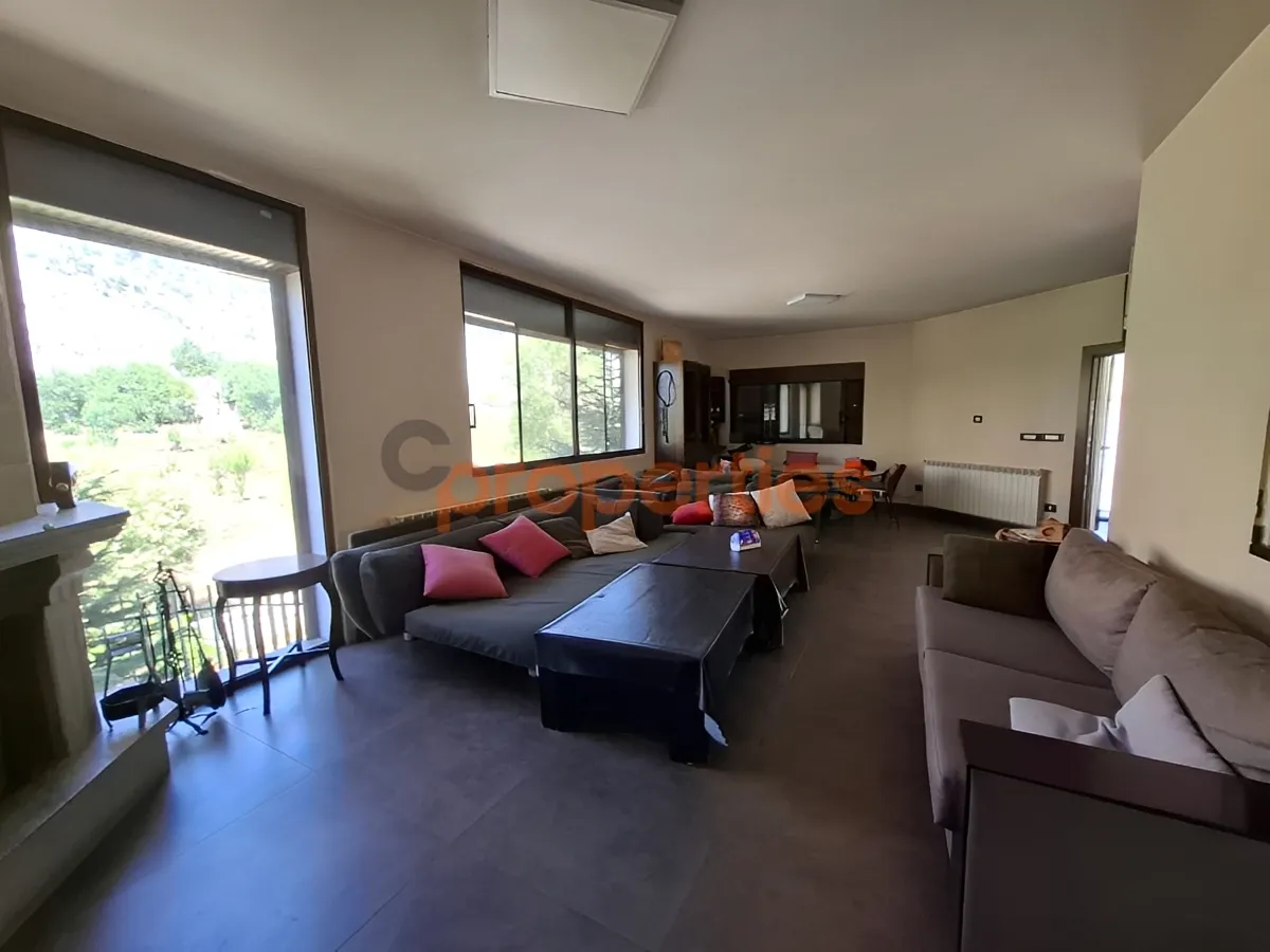 Villa for Sale in Laqlouq
