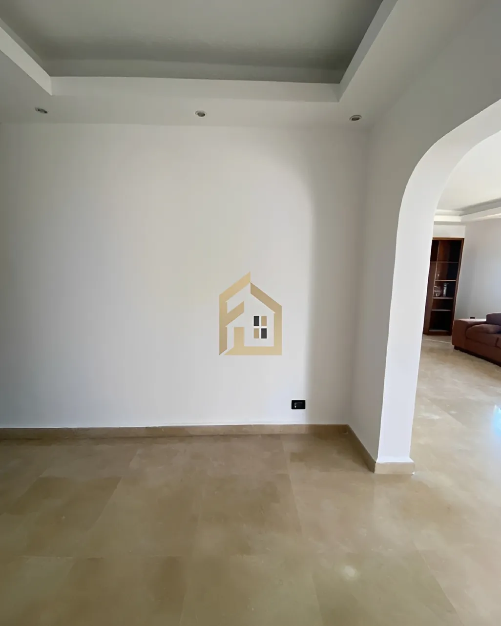 Apartment for sale in Kaslik, Lebanon - 5 bed, 4 bath