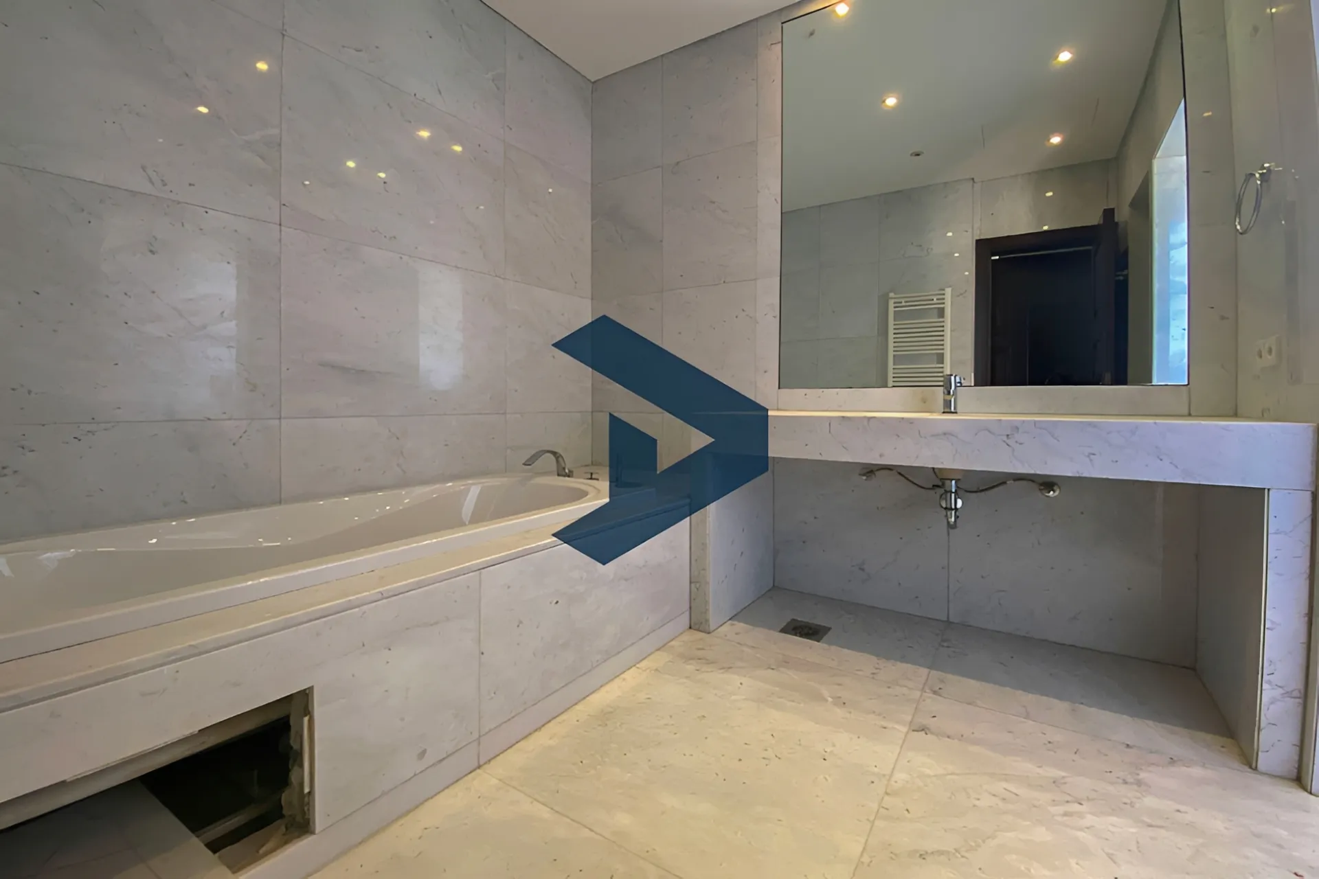 Apartment for rent in Ras Beirut, Beirut, Lebanon