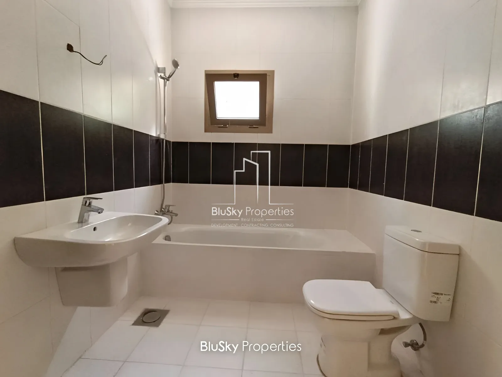 Apartment for Sale in Kfarhbeb