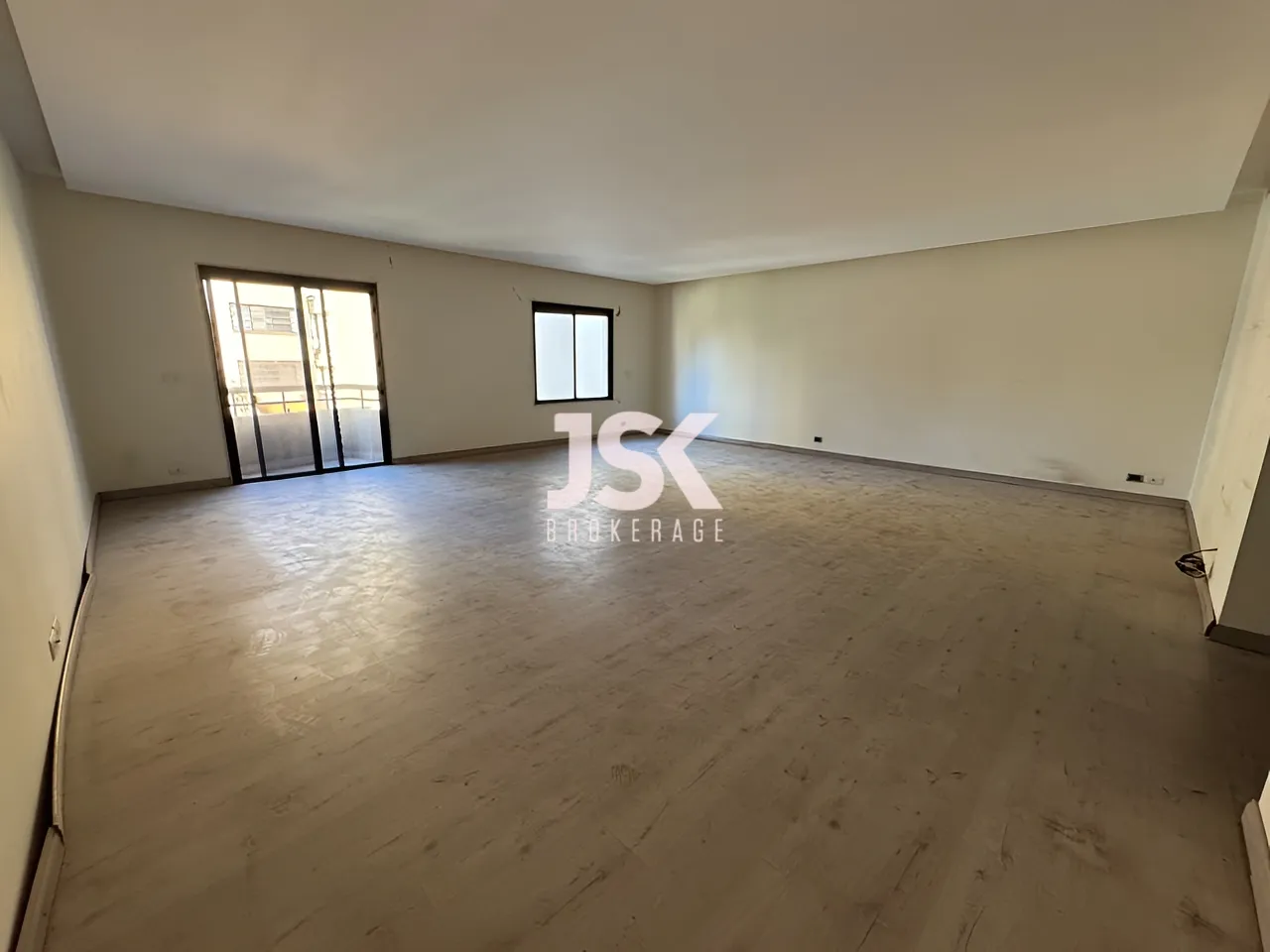 Apartment for Rent in Ras