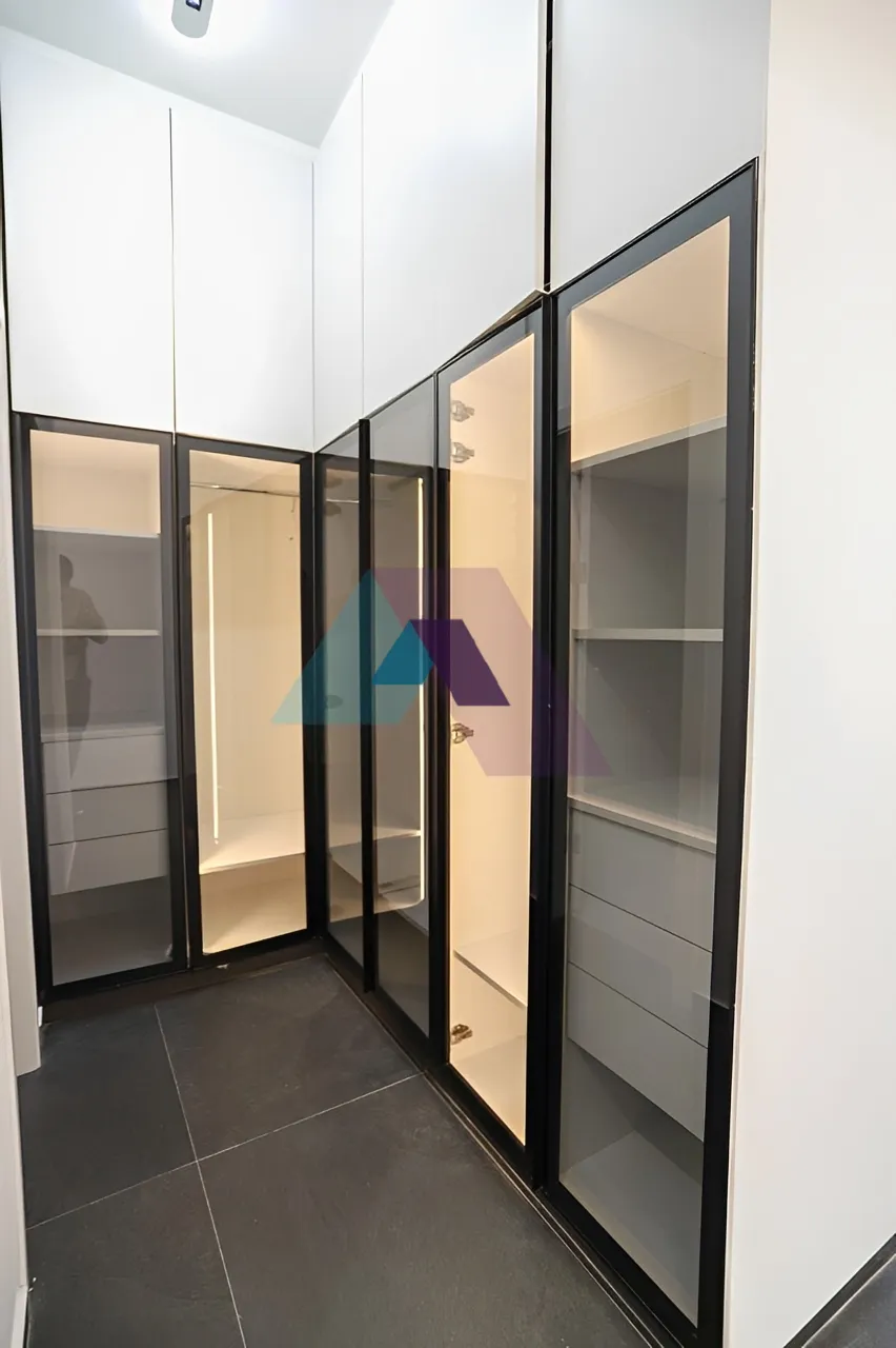 Apartment for sale in Kraytem, Beirut, Lebanon