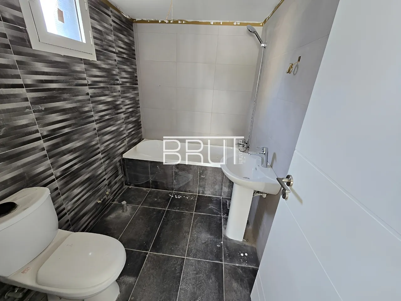 Apartment for Sale in Zouk Mikael