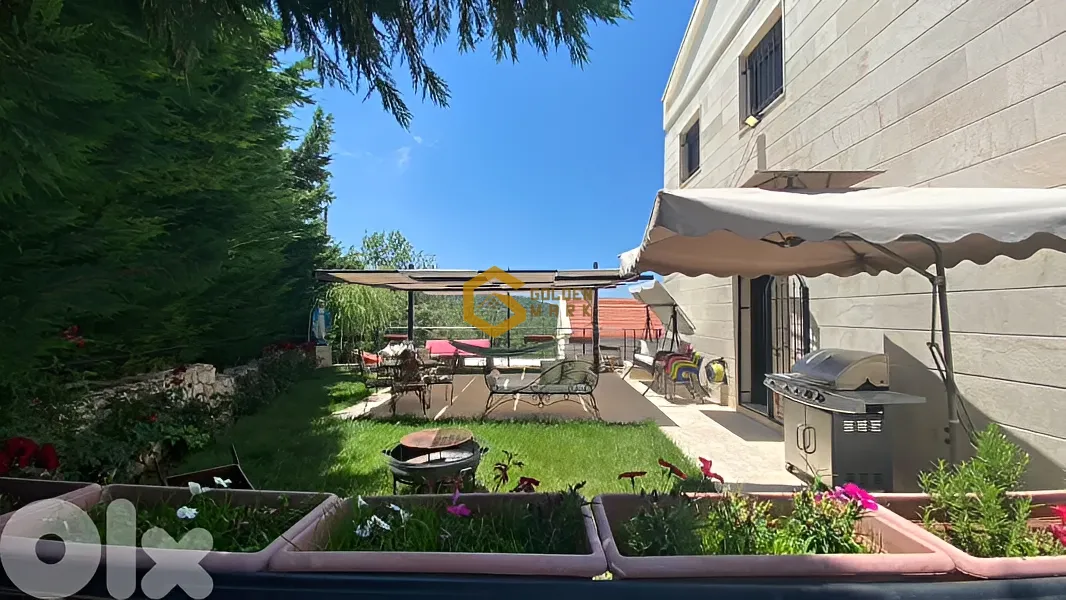 Triplex for Sale in Mechmech - 3 bed, 1 bath