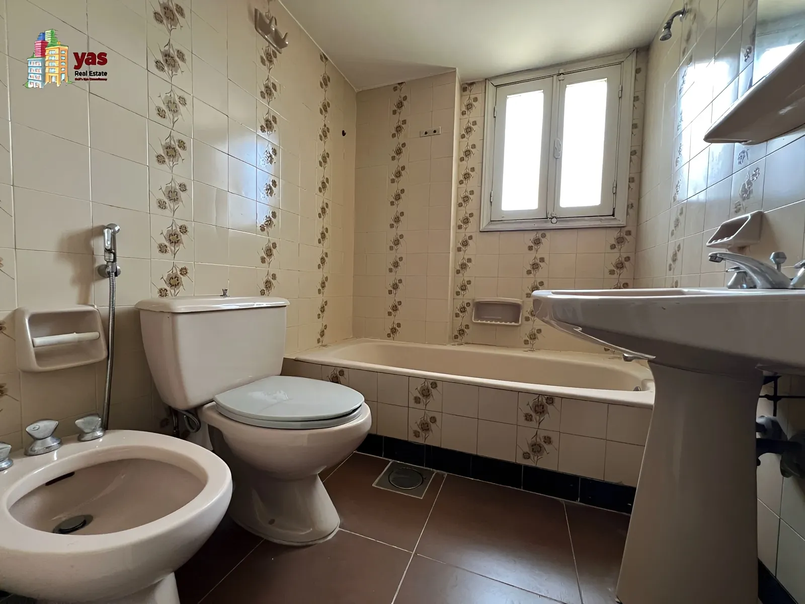 Apartment for Rent in Haret Sakhr
