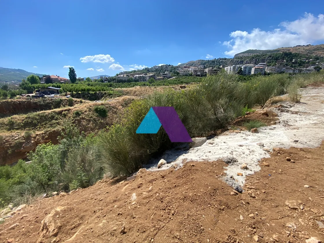 Land for Sale in Hrajel