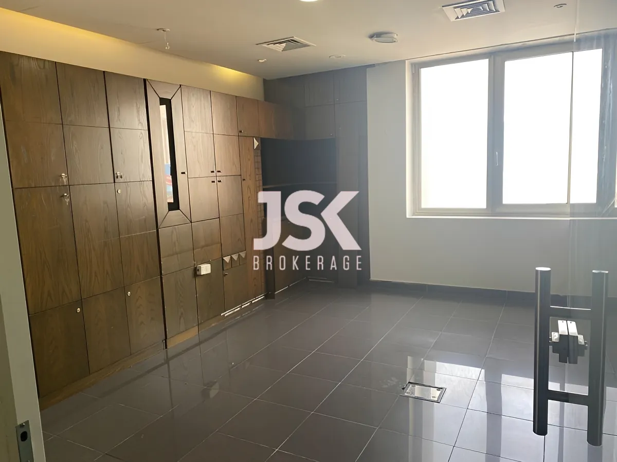 Office for Sale in Achrafieh
