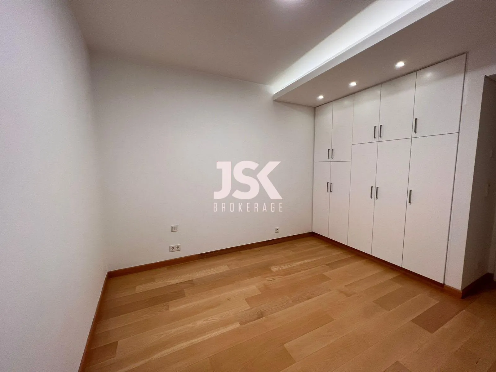 Apartment for Rent in Achrafieh