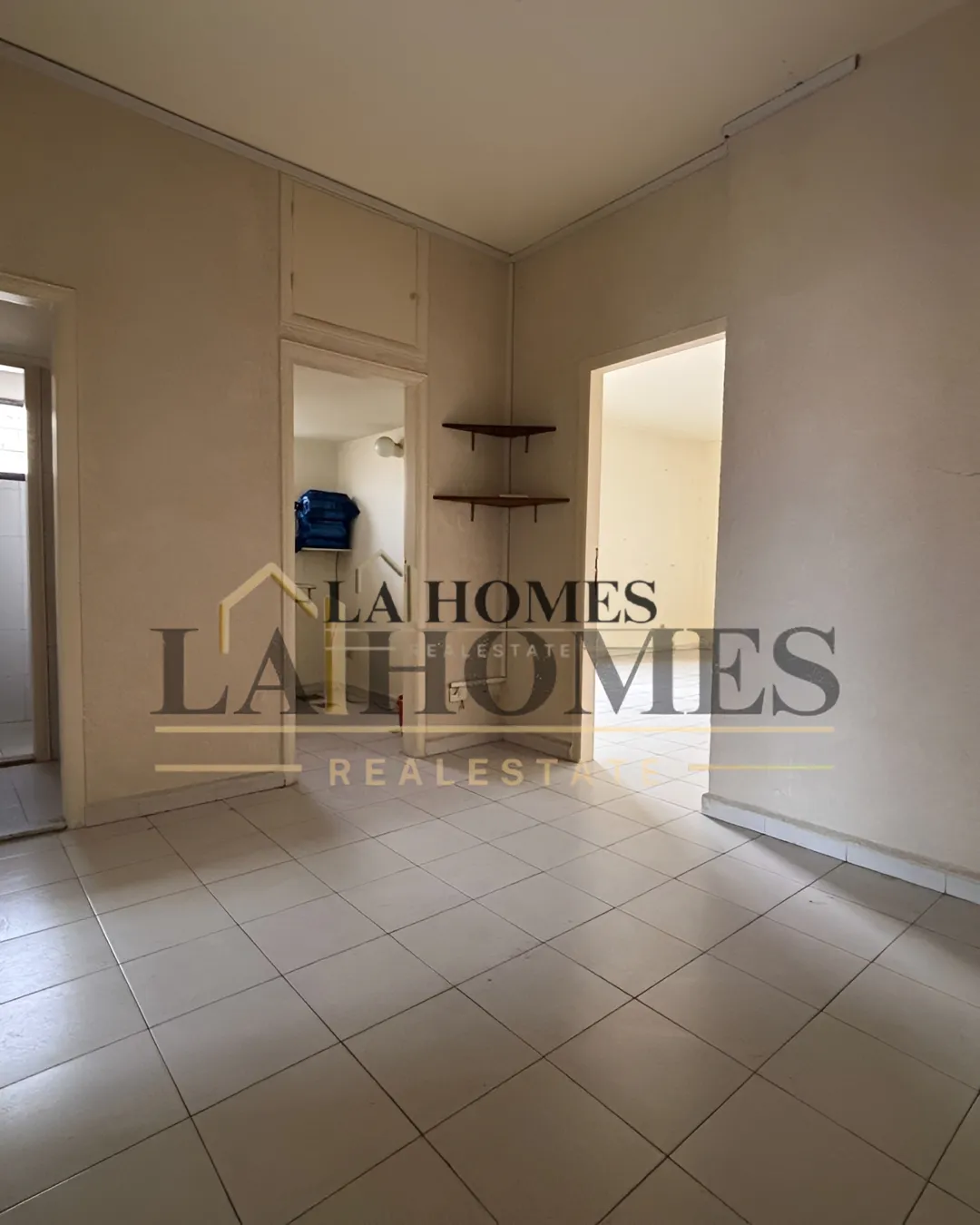 Office for rent in Jounieh