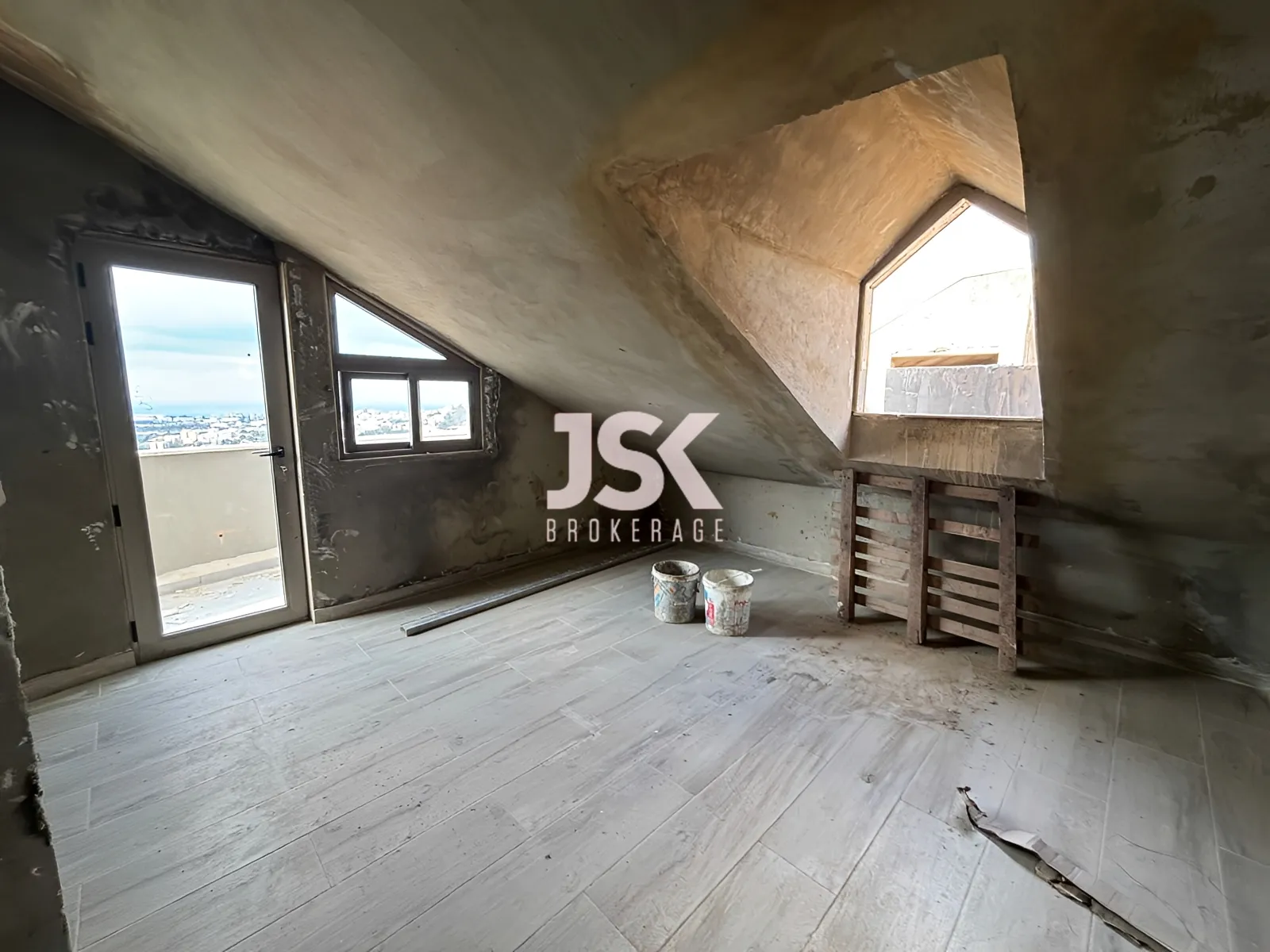 Duplex for Sale in Zikrit