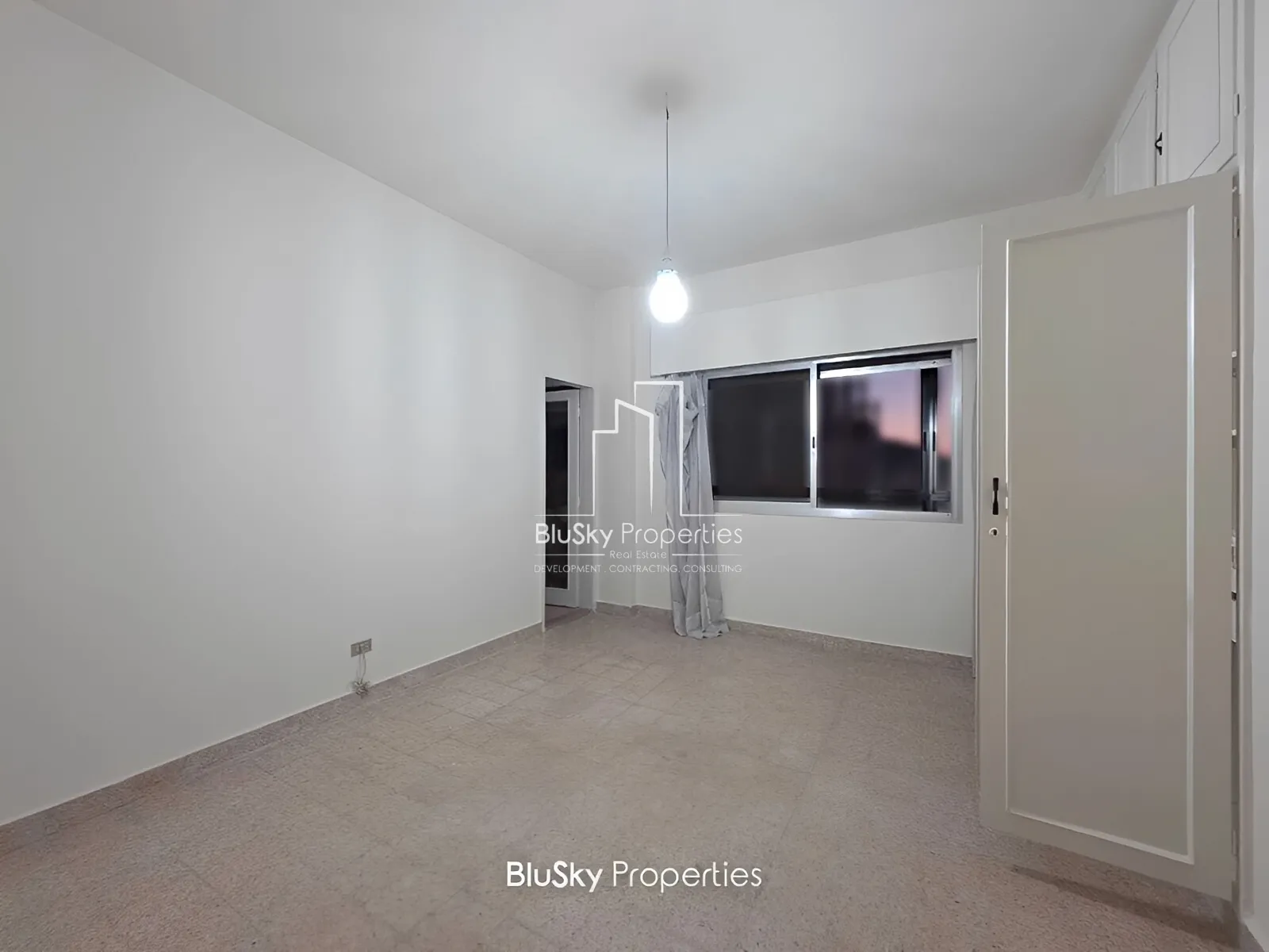 Apartment for Sale in Ain Saade - 3 bed, 3 bath