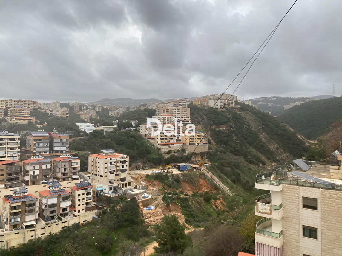 Apartment for sale in Aaramoun