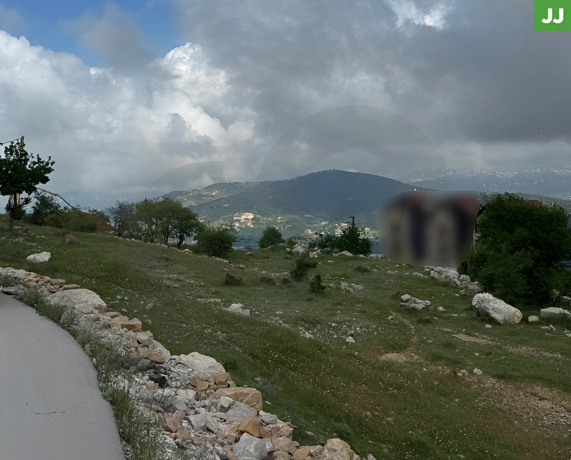 Land for Sale in Zaarour