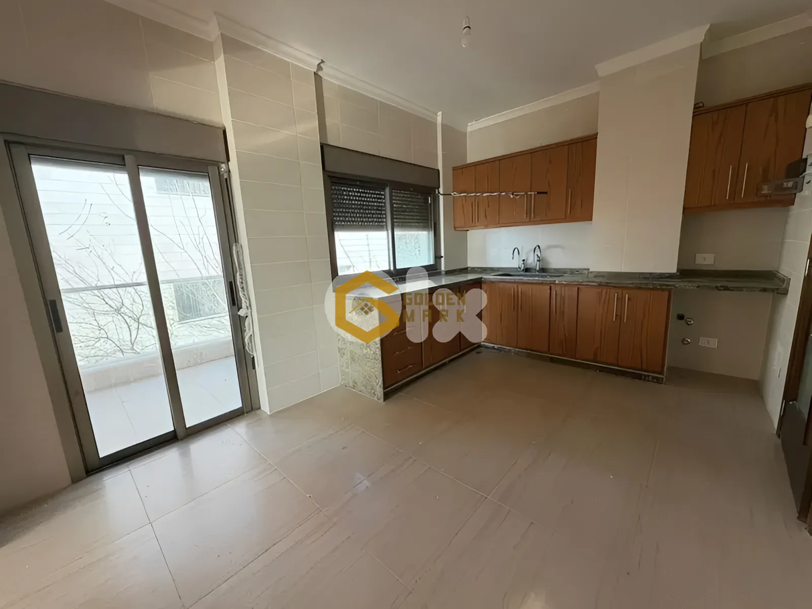 Duplex for Sale in Blat