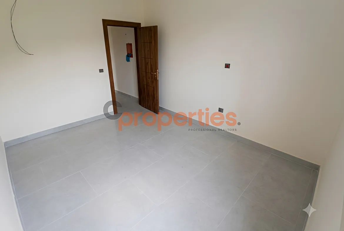Apartment for Sale in Bolonia