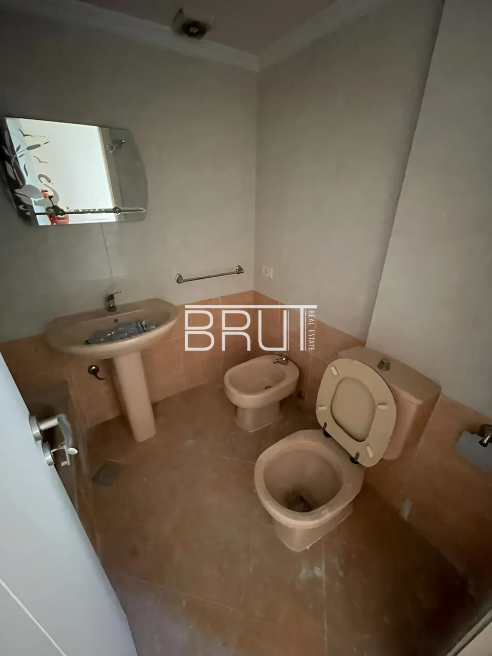 Apartment for Sale in Sheileh