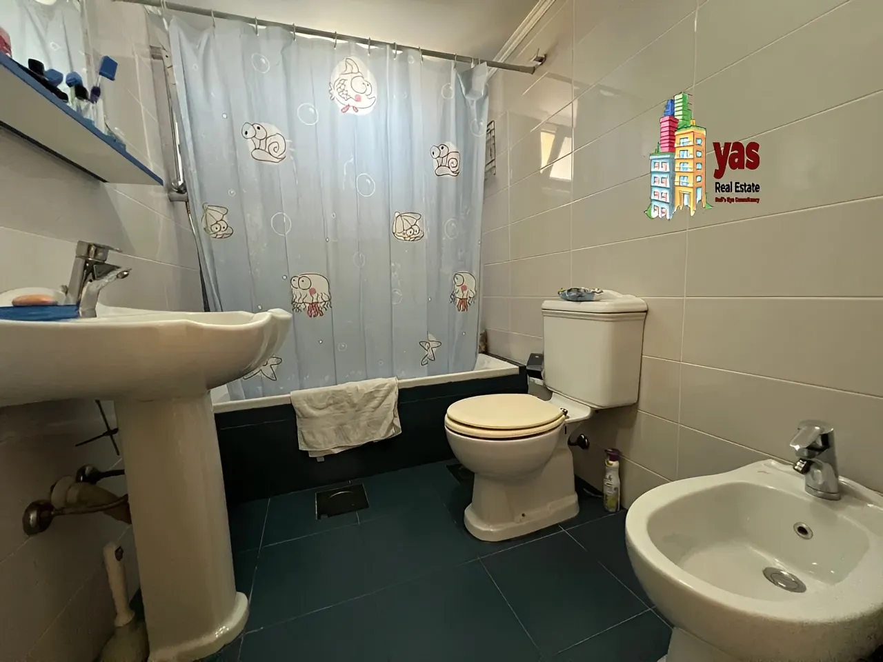 Apartment for Sale in Haret Sakhr - 3 bed, 3 bath