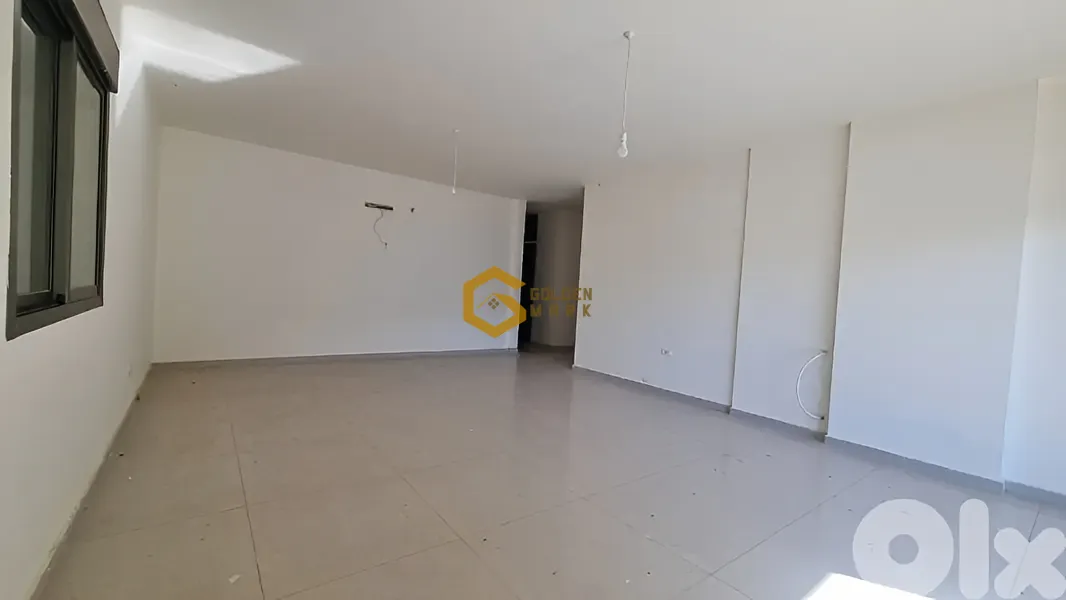 Apartment for Sale in Ain Aalaq