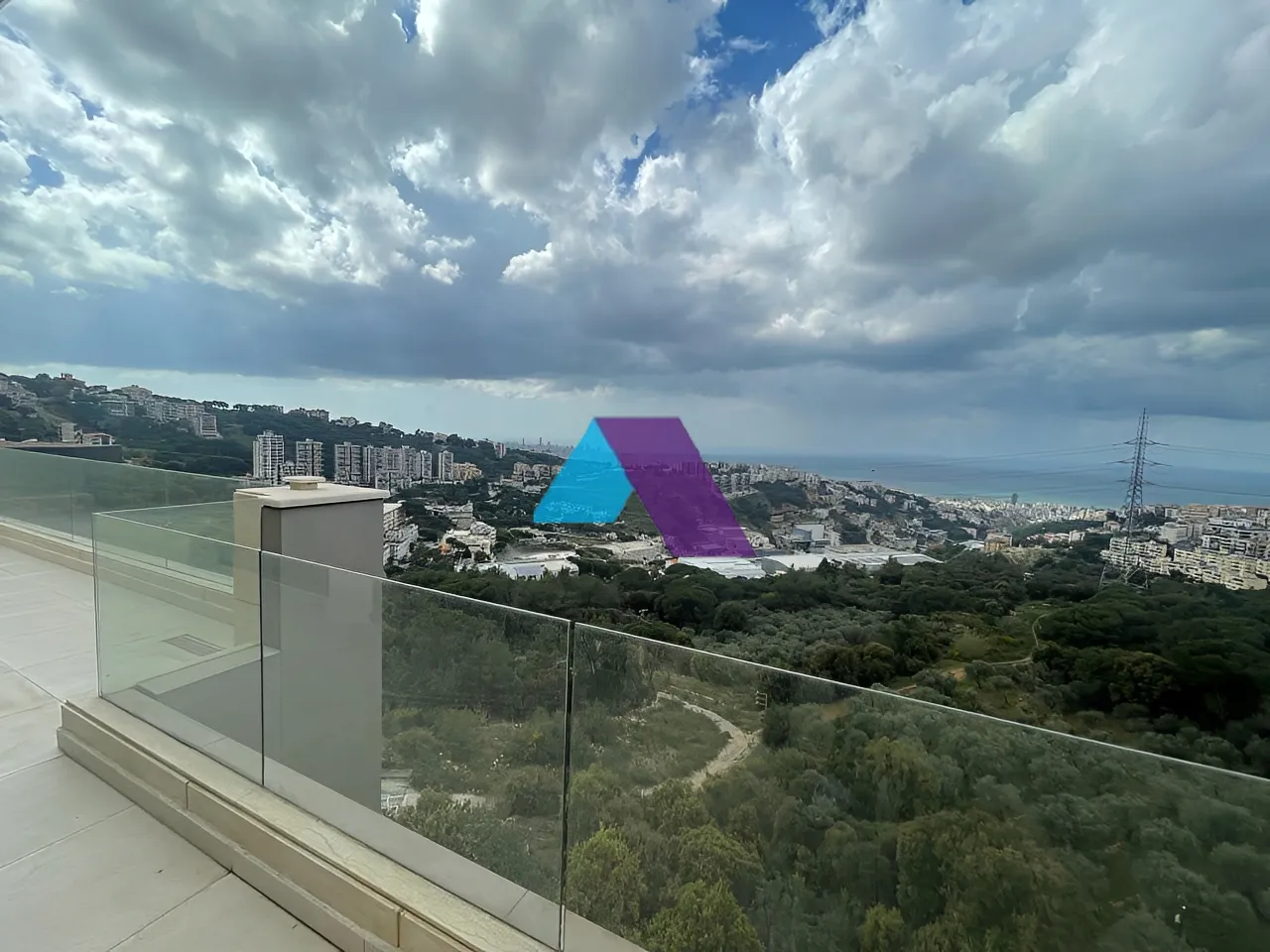 Apartment for Sale in Ain Saadeh