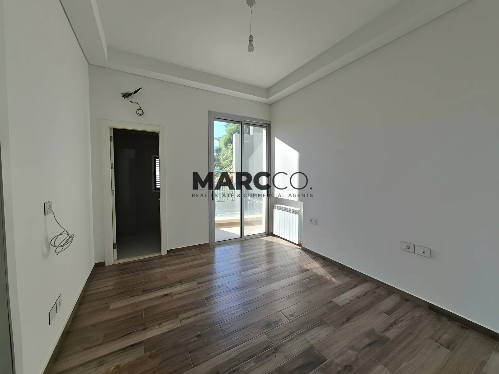 Apartment for sale in Bayada - 3 bed, 5 bath