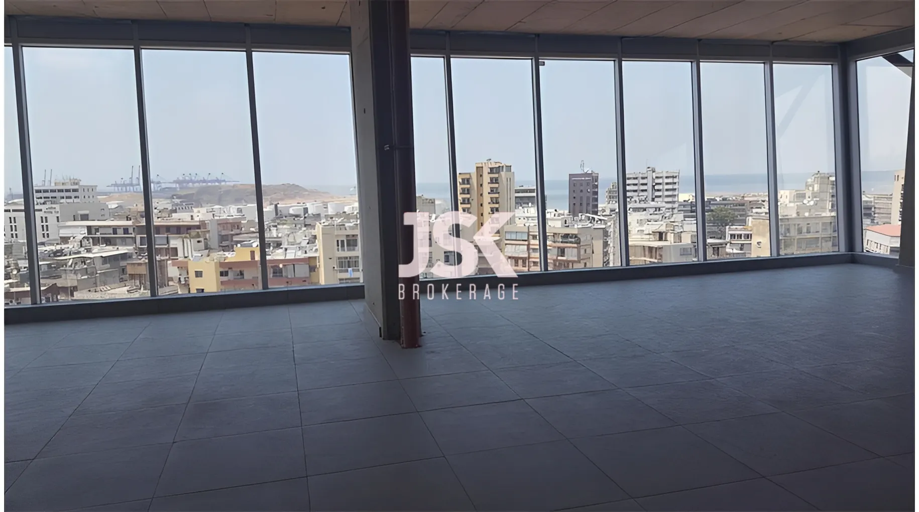 Office for rent in Baouchriyeh
