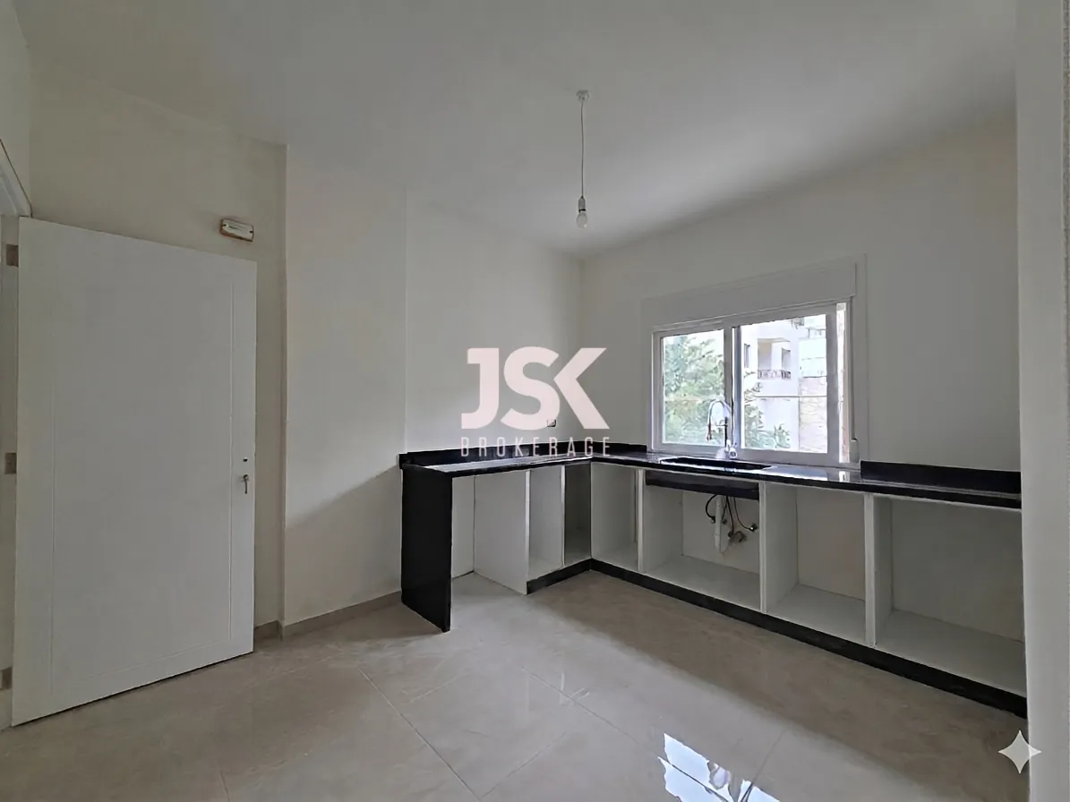 Apartment for Sale in Halat