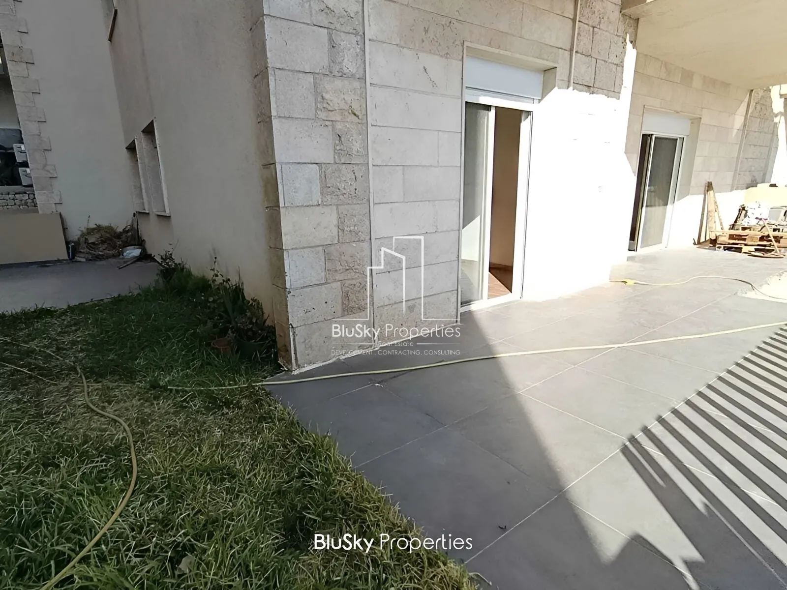 Apartment for Sale in Nahr Ibrahim - 2 bed, 2 bath