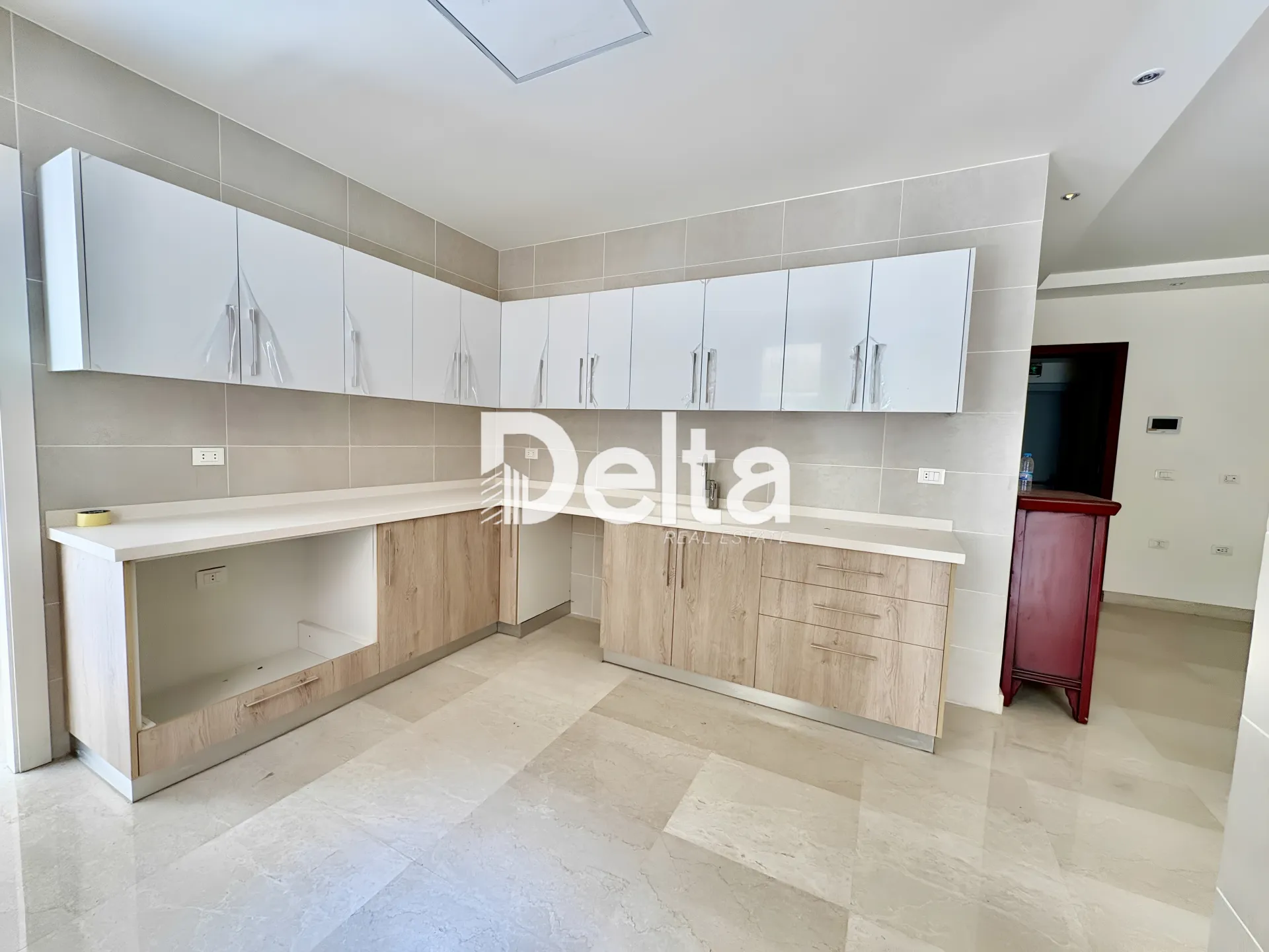 Apartment for rent in Ras al naba'a, beirut, lebanon